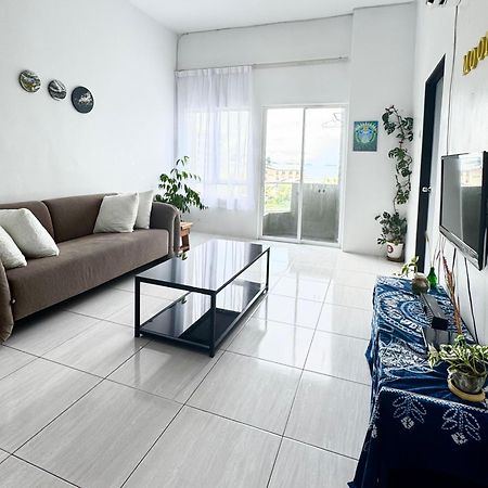 Full Moon Apartment Kuah Bagian luar foto
