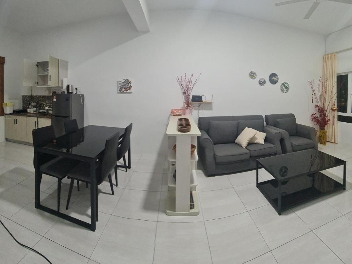 Full Moon Apartment Kuah Bagian luar foto
