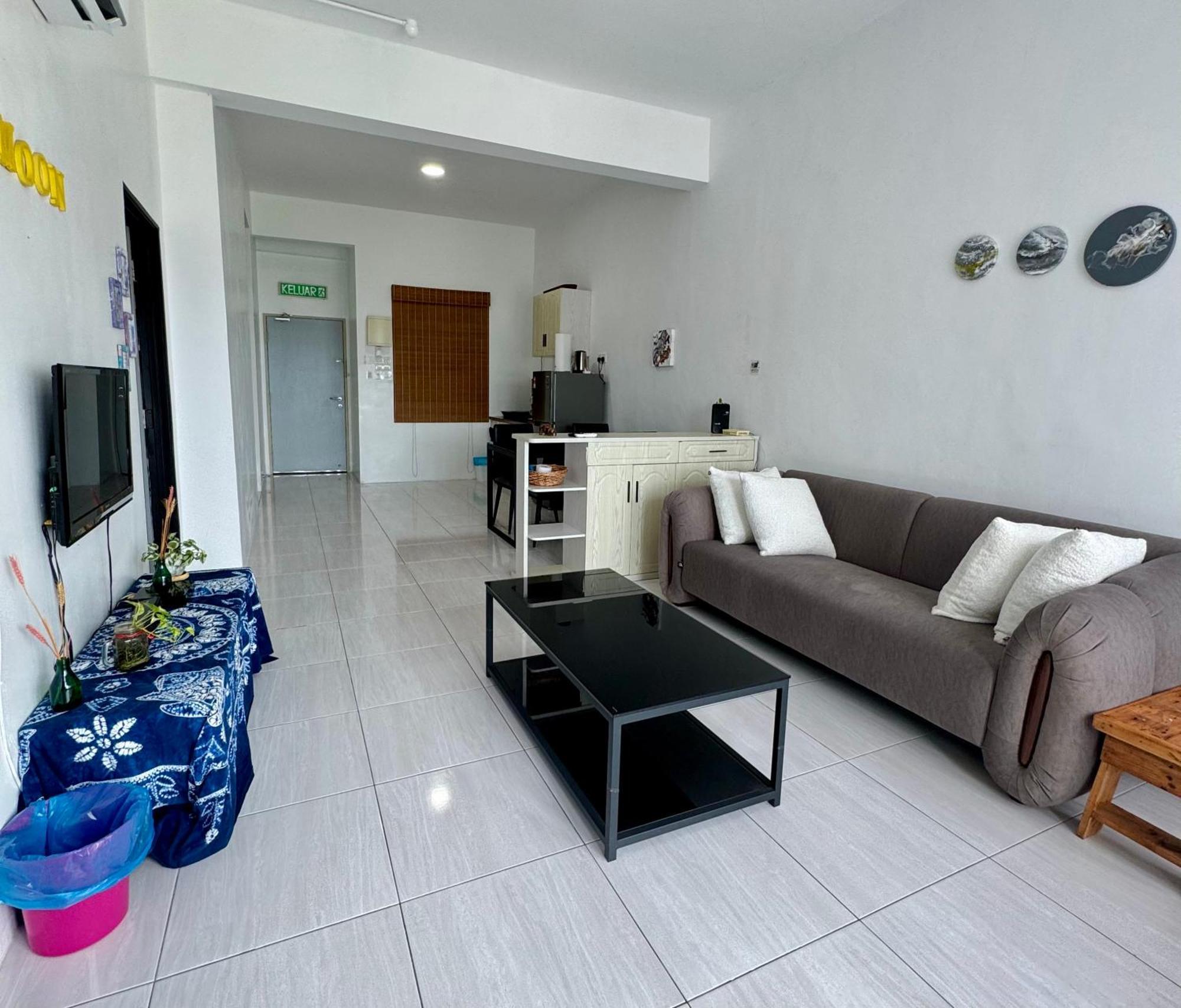 Full Moon Apartment Kuah Bagian luar foto
