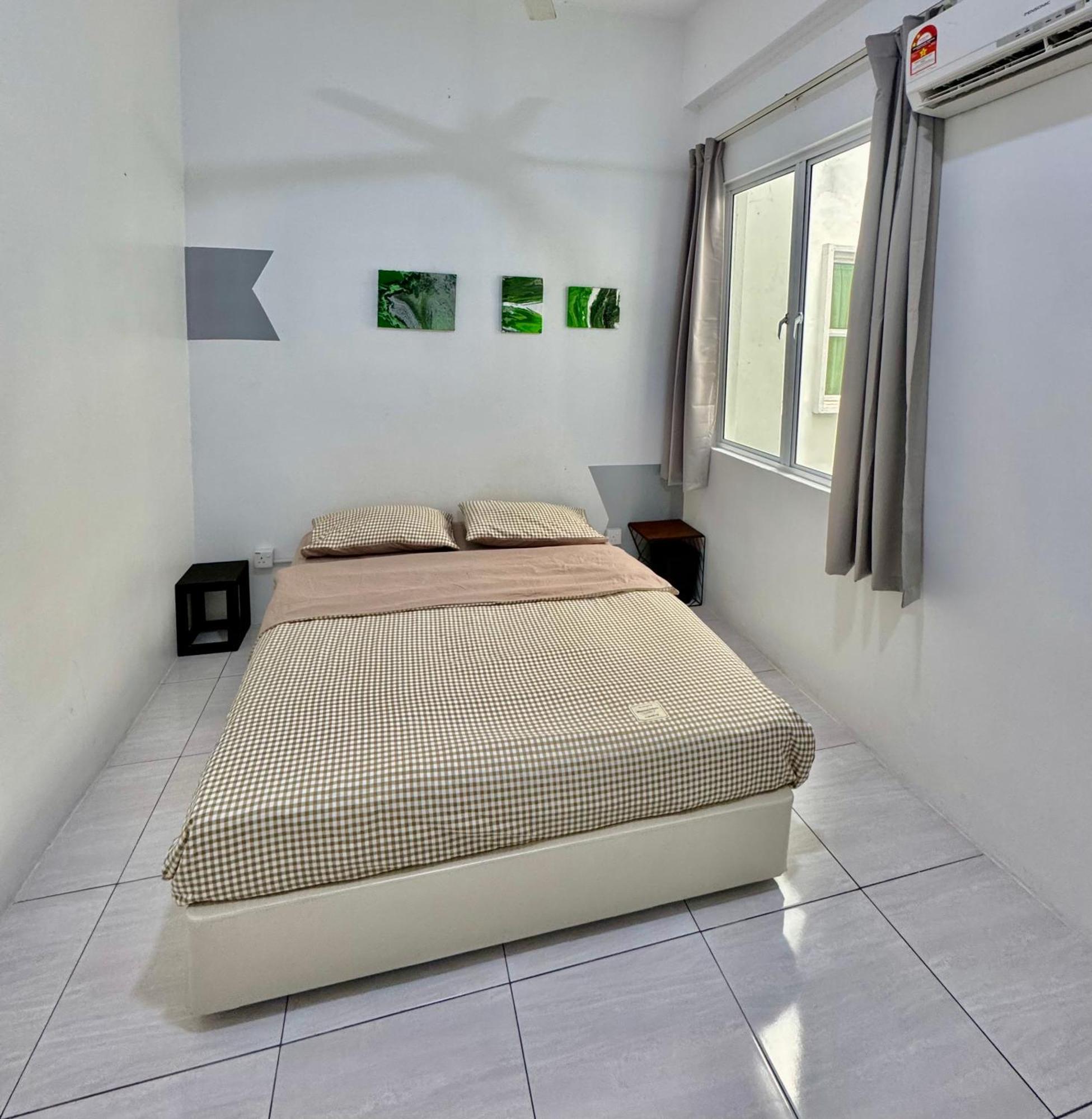 Full Moon Apartment Kuah Bagian luar foto